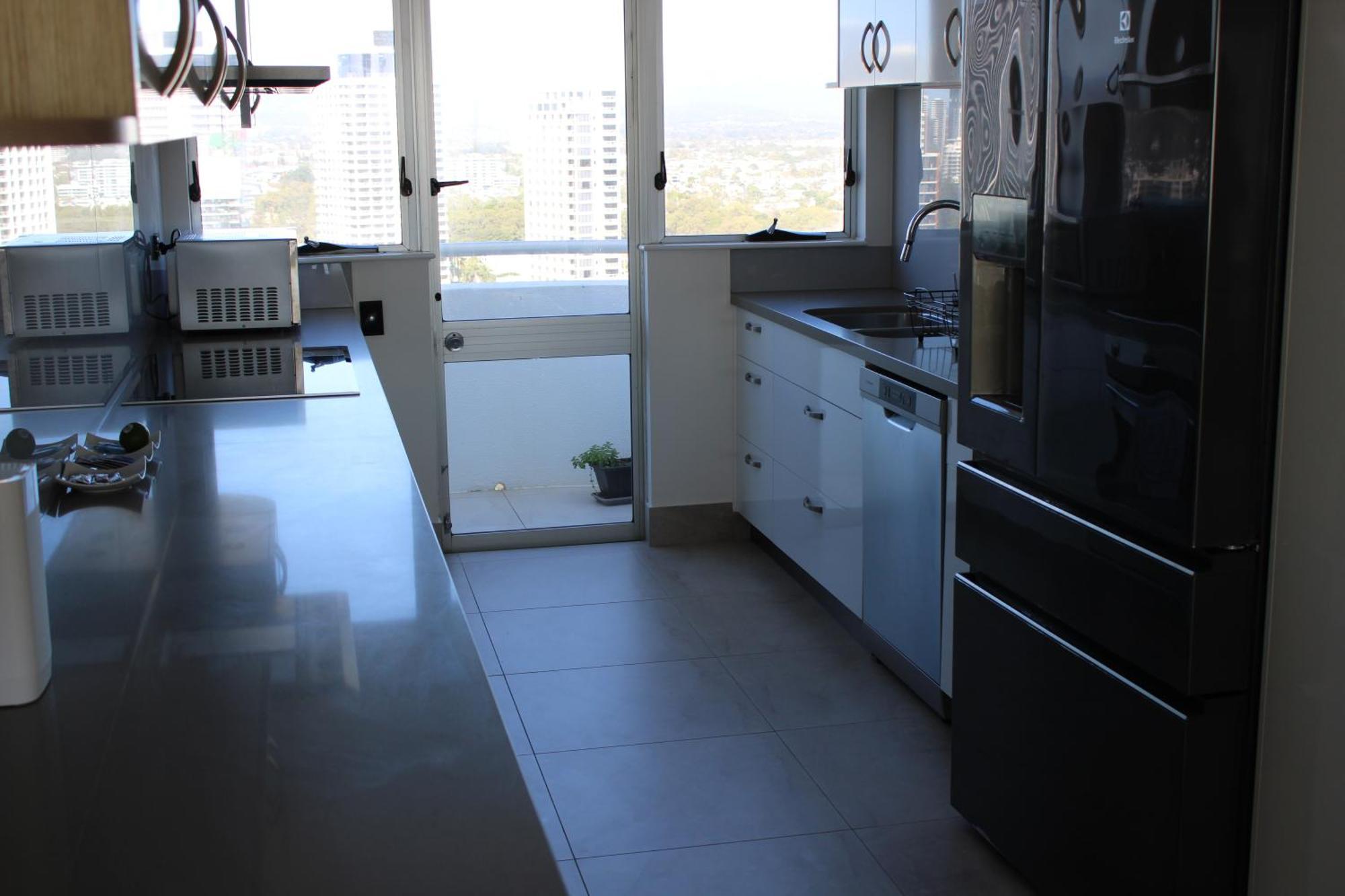 Aparthotel Marriner Views Gold Coast Exterior foto
